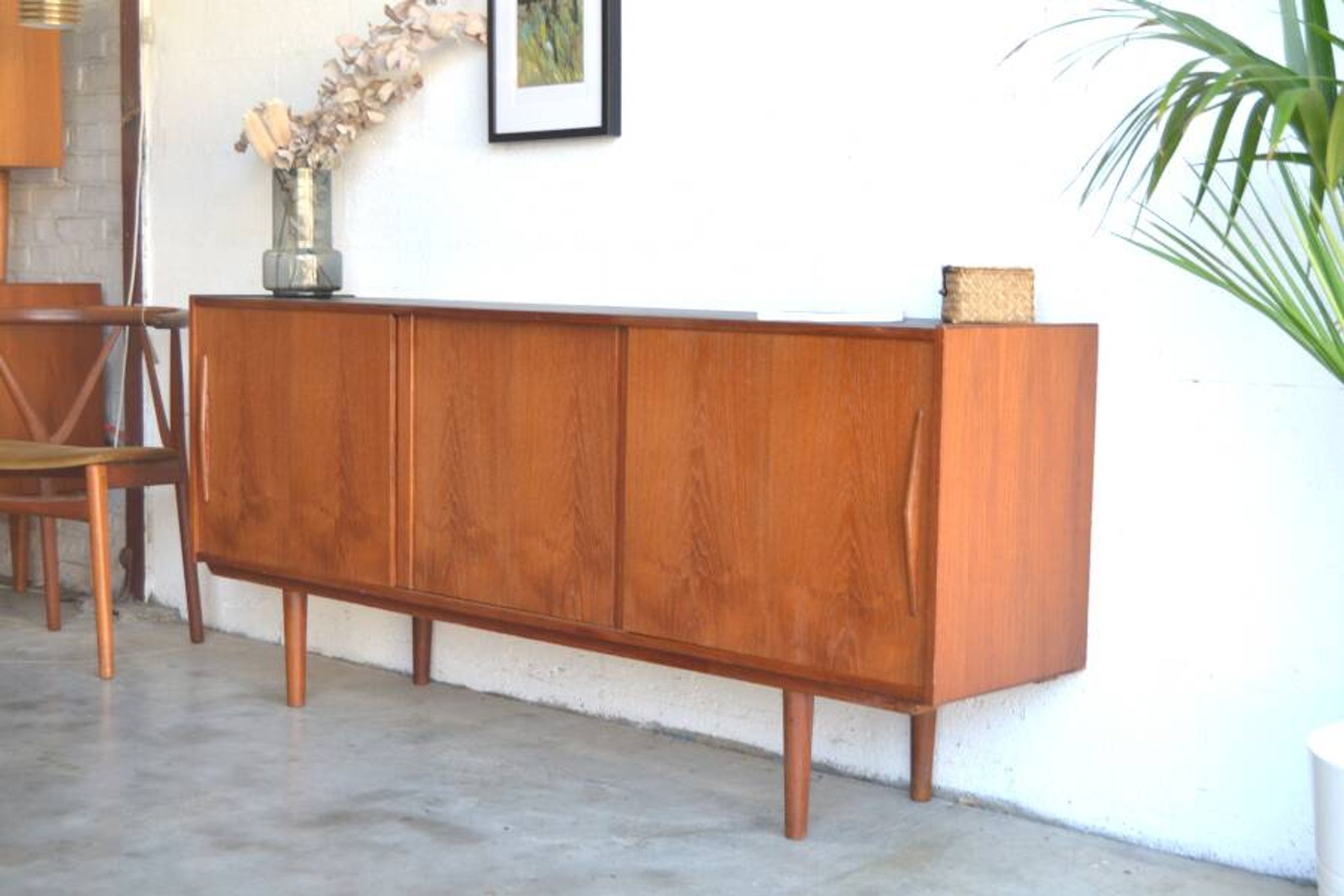 Danish sideboard – sliding doors * 181 cm