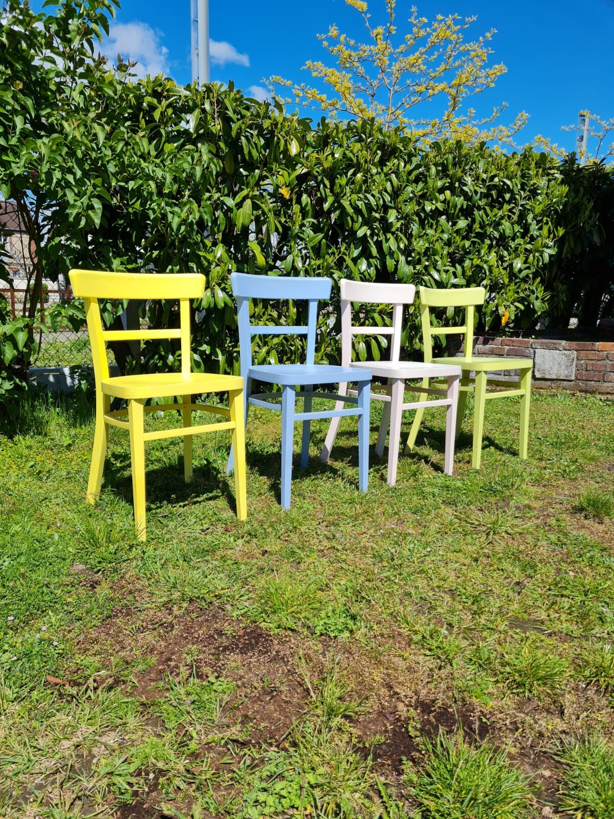 Série de 4 chaises Baumann en bois pastel