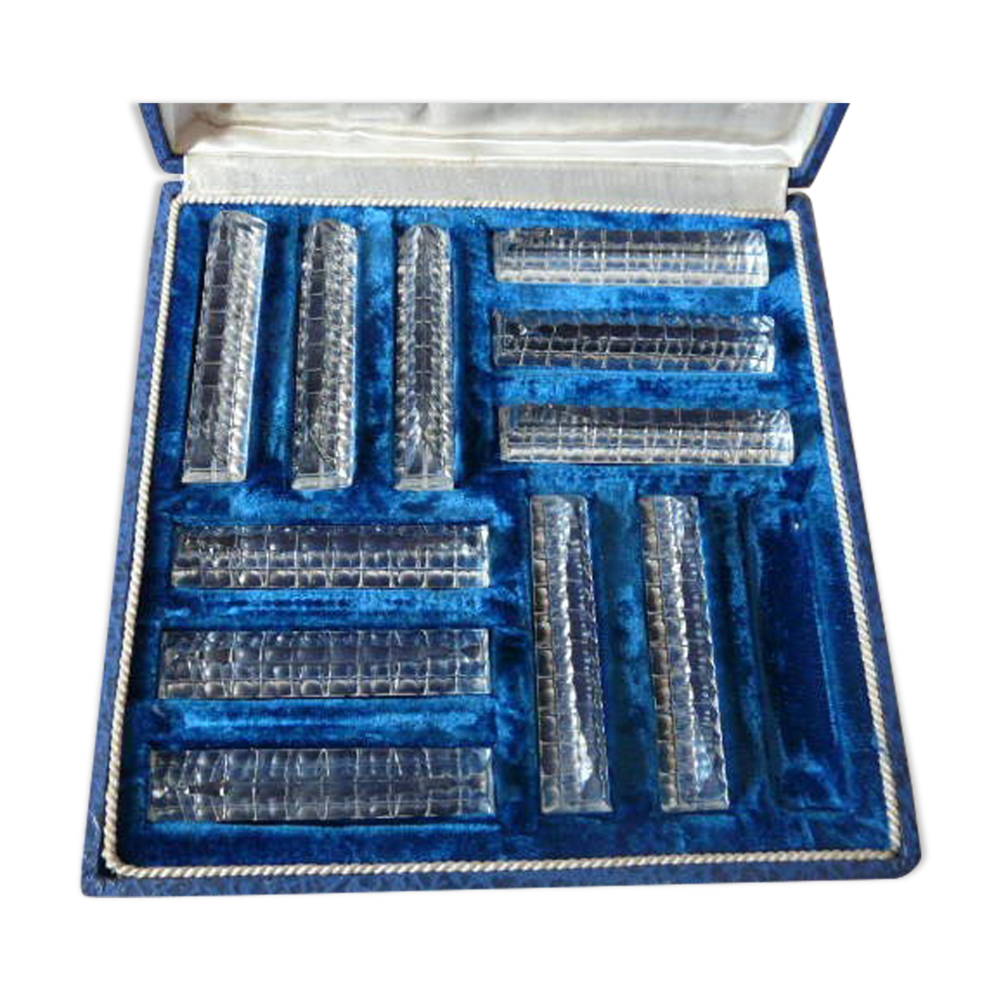 Série de 11 porte couteaux dans leur coffret