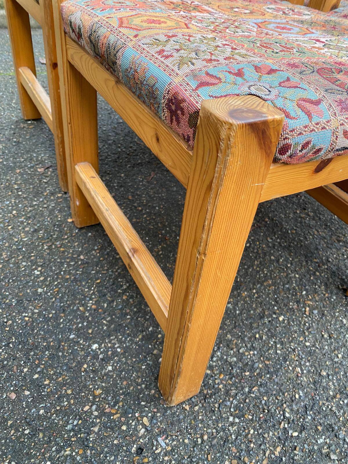 4 Scandinavian Brutalist chairs from Maison Regain, solid wood and floral fabric