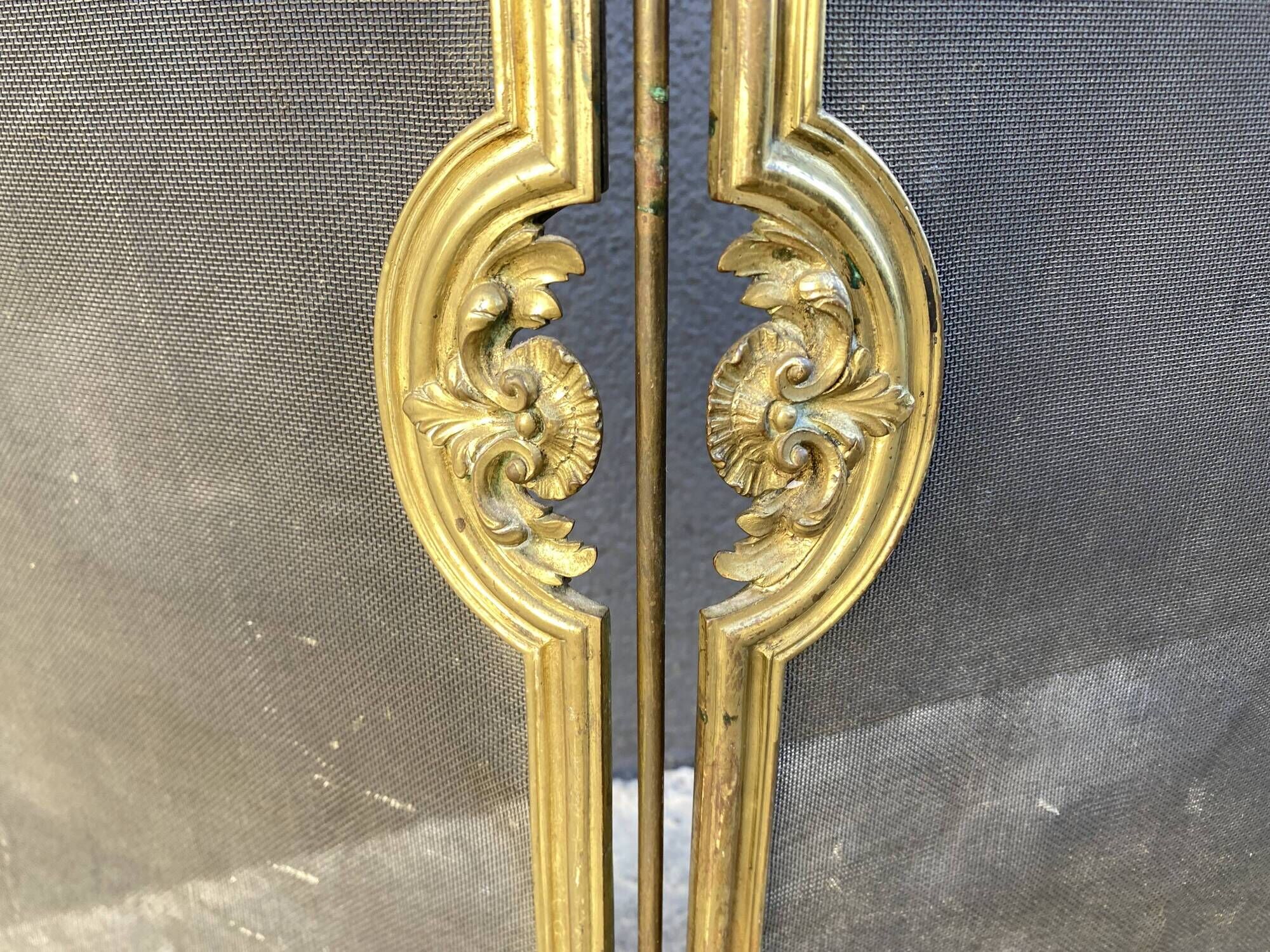 19th century fireplace fire guard by Bouhon Frères in bronze, French spark guard 1880
