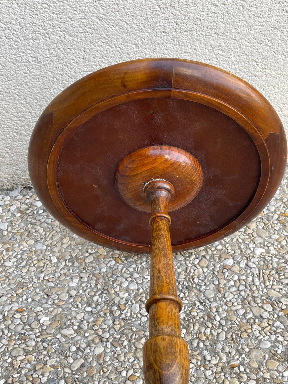 Vintage tripod pedestal table