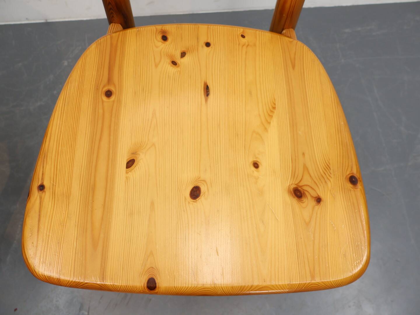 Set van 4 vintage eetkamerstoelen grenen