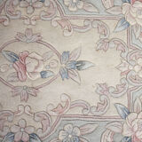 Chinese tassel rug with floral pattern on beige background 118x61cm
