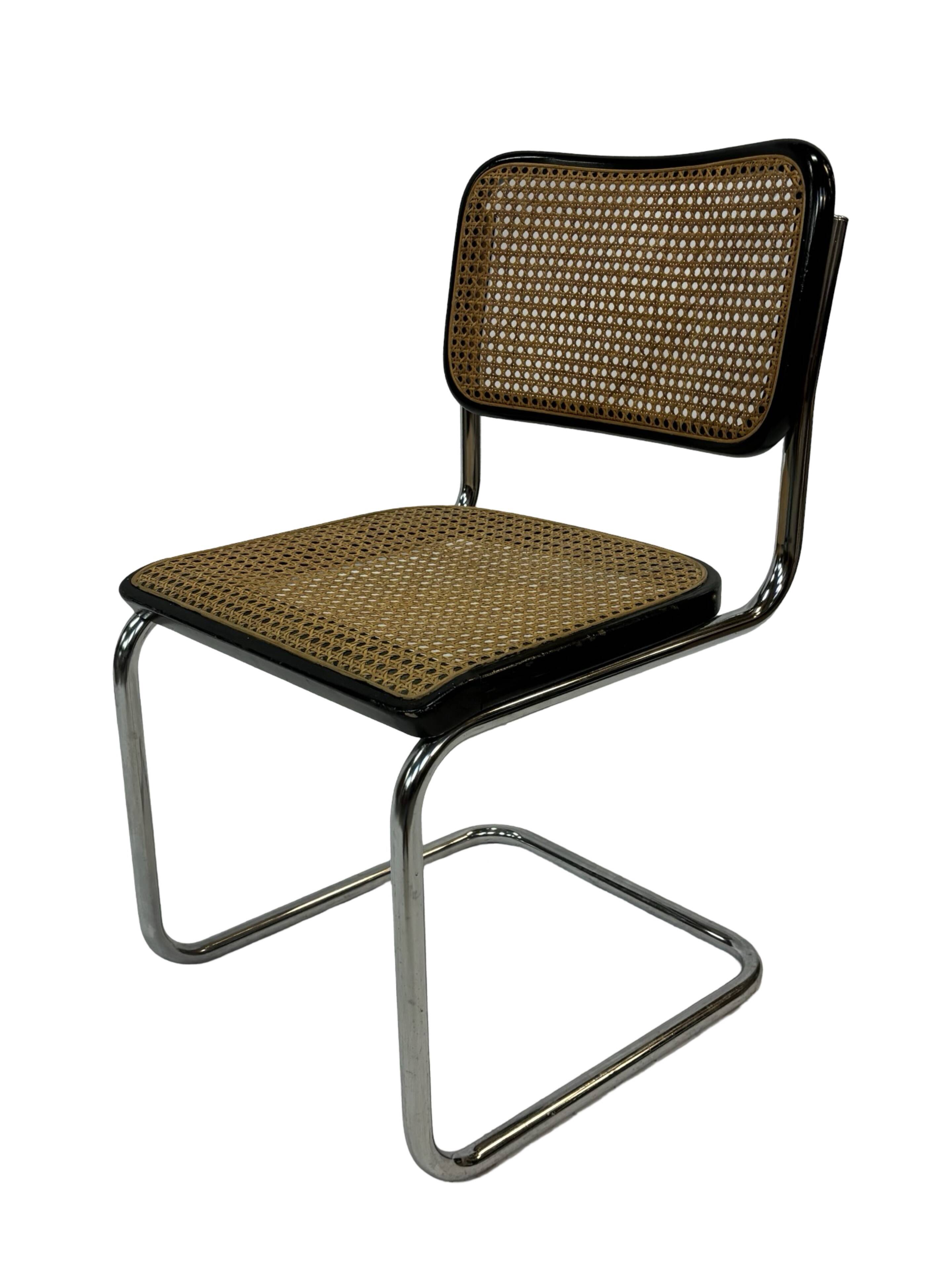 Cesca chair b32 model in chrome and black