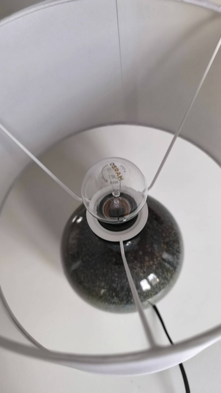 Table lamp in glazed stoneware