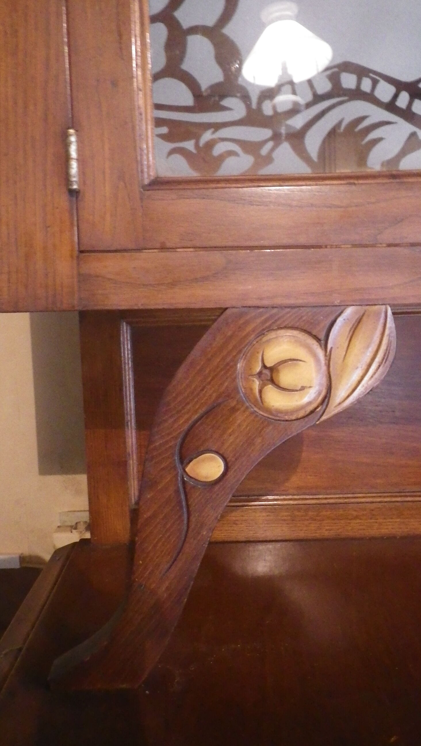 Art Deco kitchen furniture