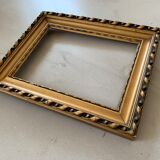 Golden frame 25x30cm