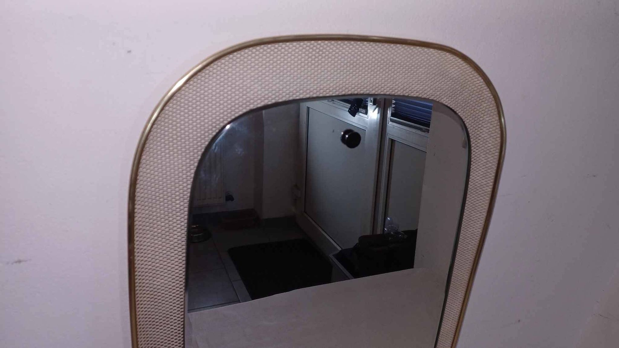 Miroir dans le style de Mathieu Mategot, années 1960