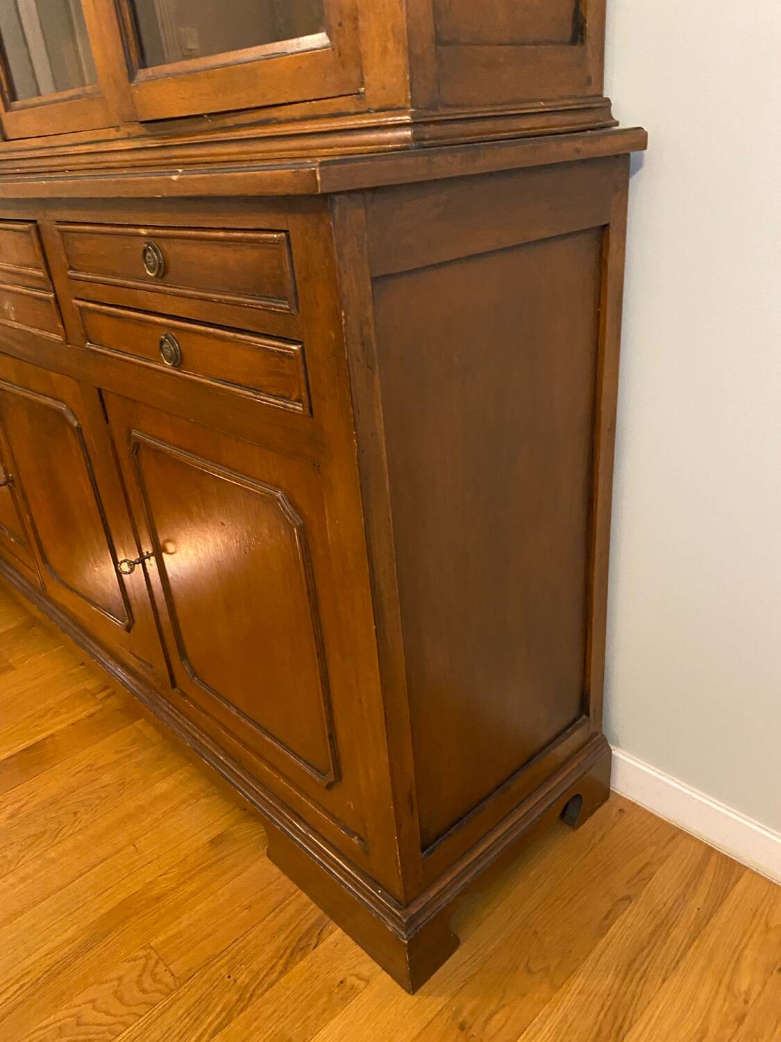 Louis Philippe style display cabinet