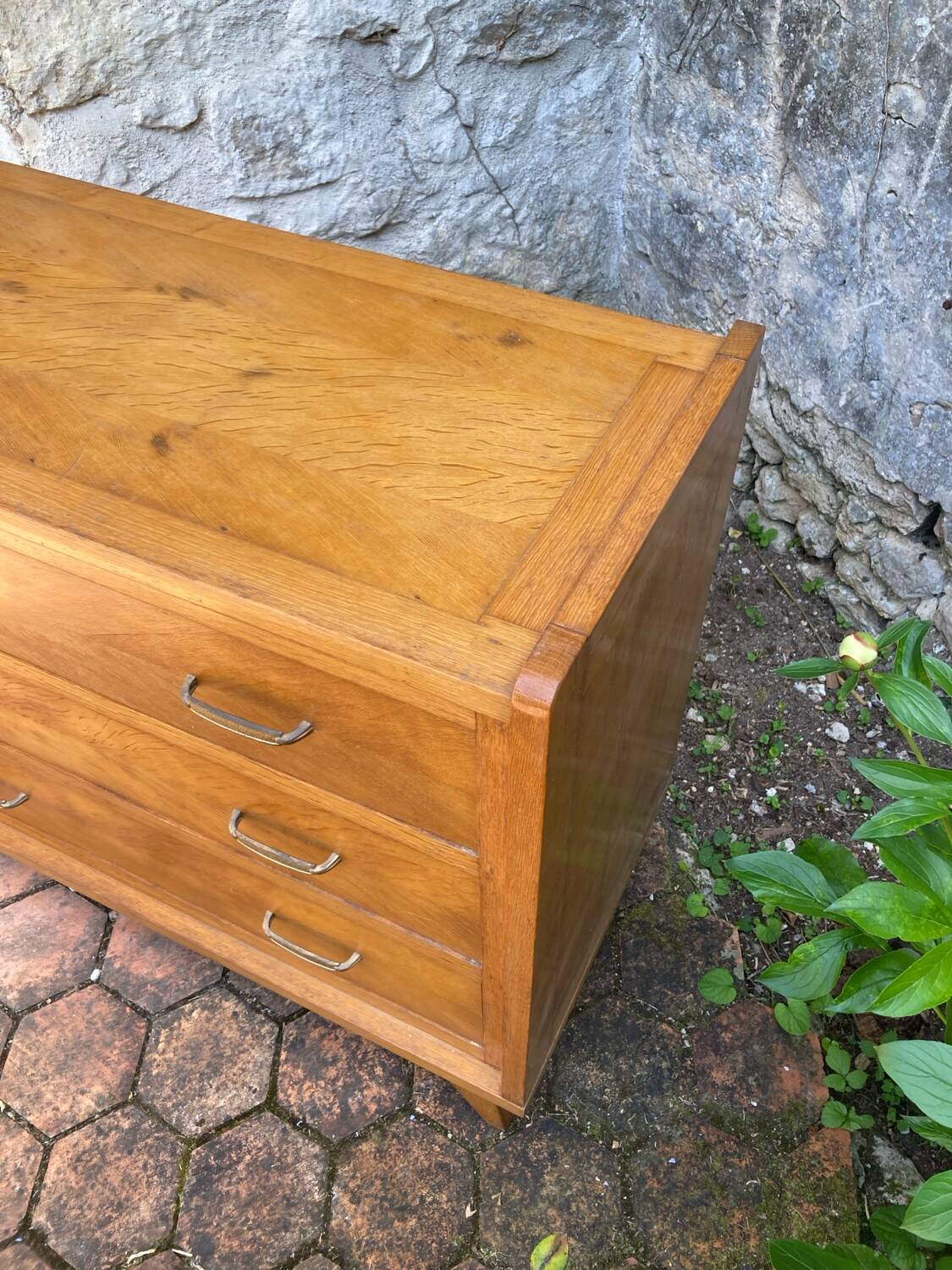 Commode vintage