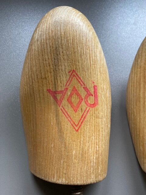 Set of 2 pairs of old shoe trees