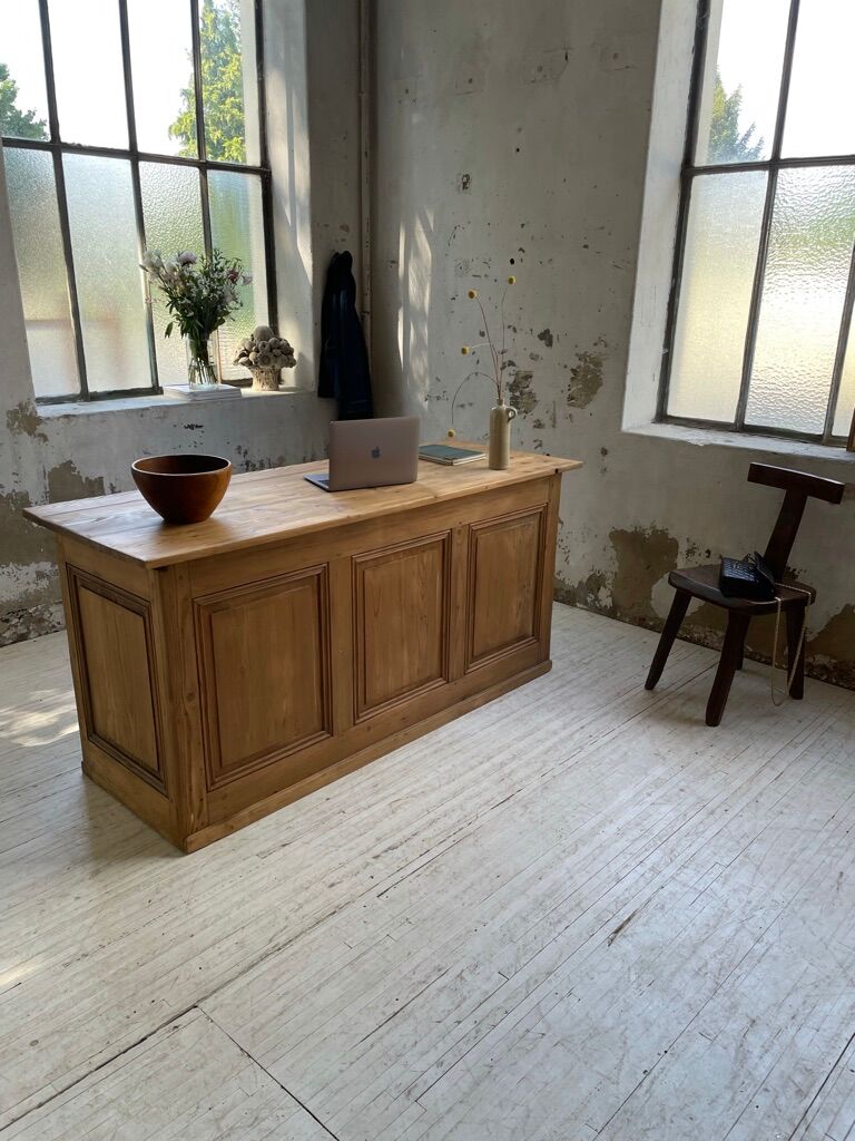 1900 pine trading post