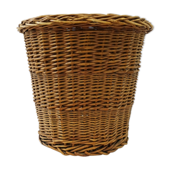 Wicker basket