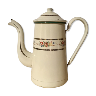 Cafetière vintage enmaillée