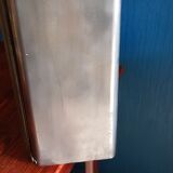 Medicine cabinet in waxed steel