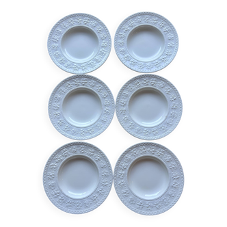 Set of 6 small Wedgwood Wellesley Festivity plates.