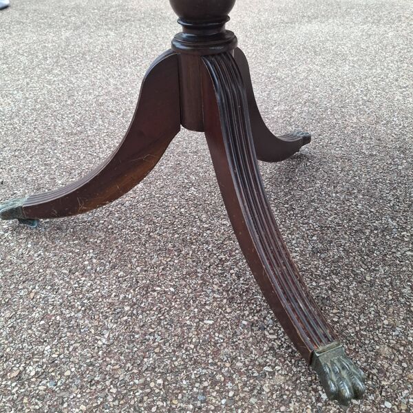 Table ovale anglaise de style victorien