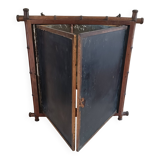 Barber's triptych mirror