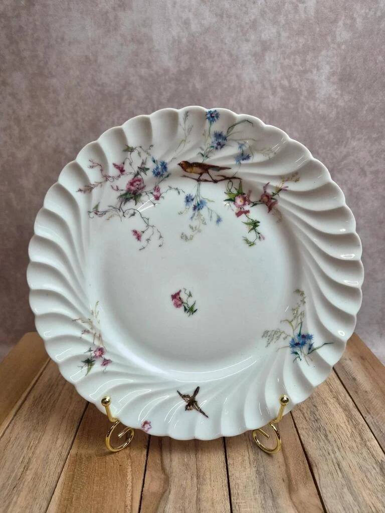 Assiette ancienne Haviland & Co Vermont Frères – porcelaine polychrome oiseaux fleurs