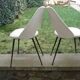 Lot de 2 chaises modèle tonneau vintage 1950