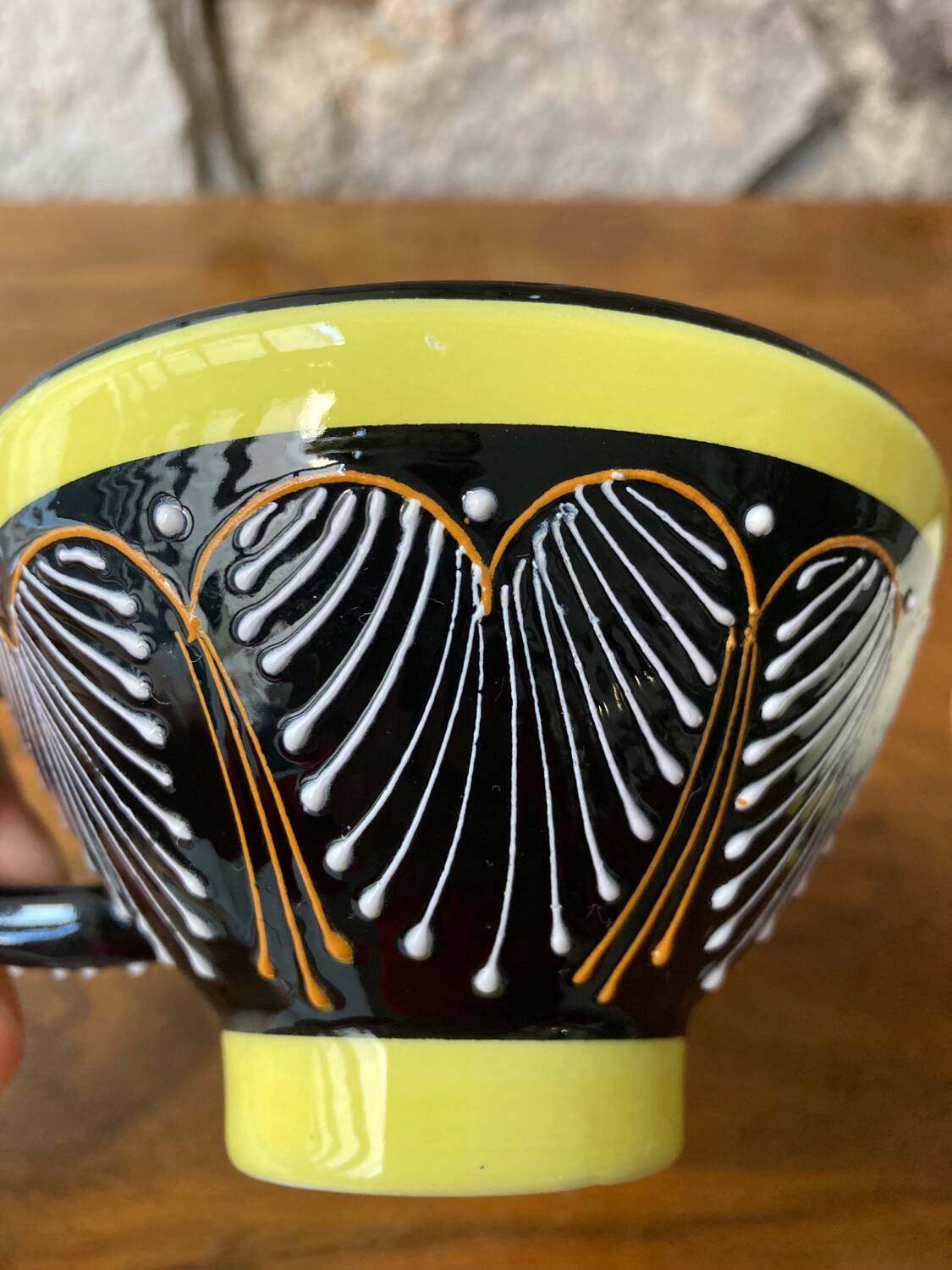 Paire de tasses Henriot Quimper