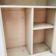 Armoire à pharmacie vintage années 50 en métal beige patiné