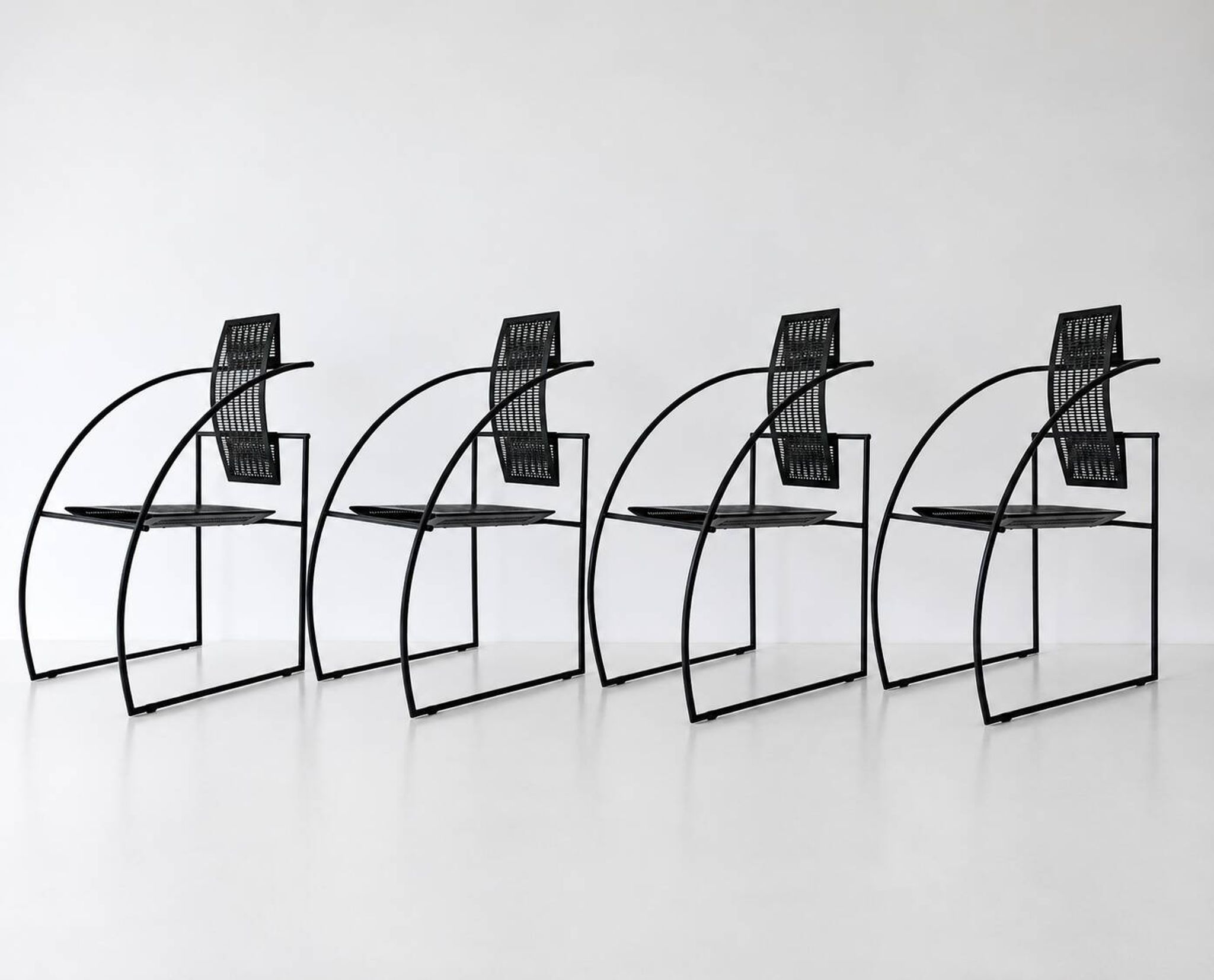 Lot de 4 chaises Quinta - Mario Botta