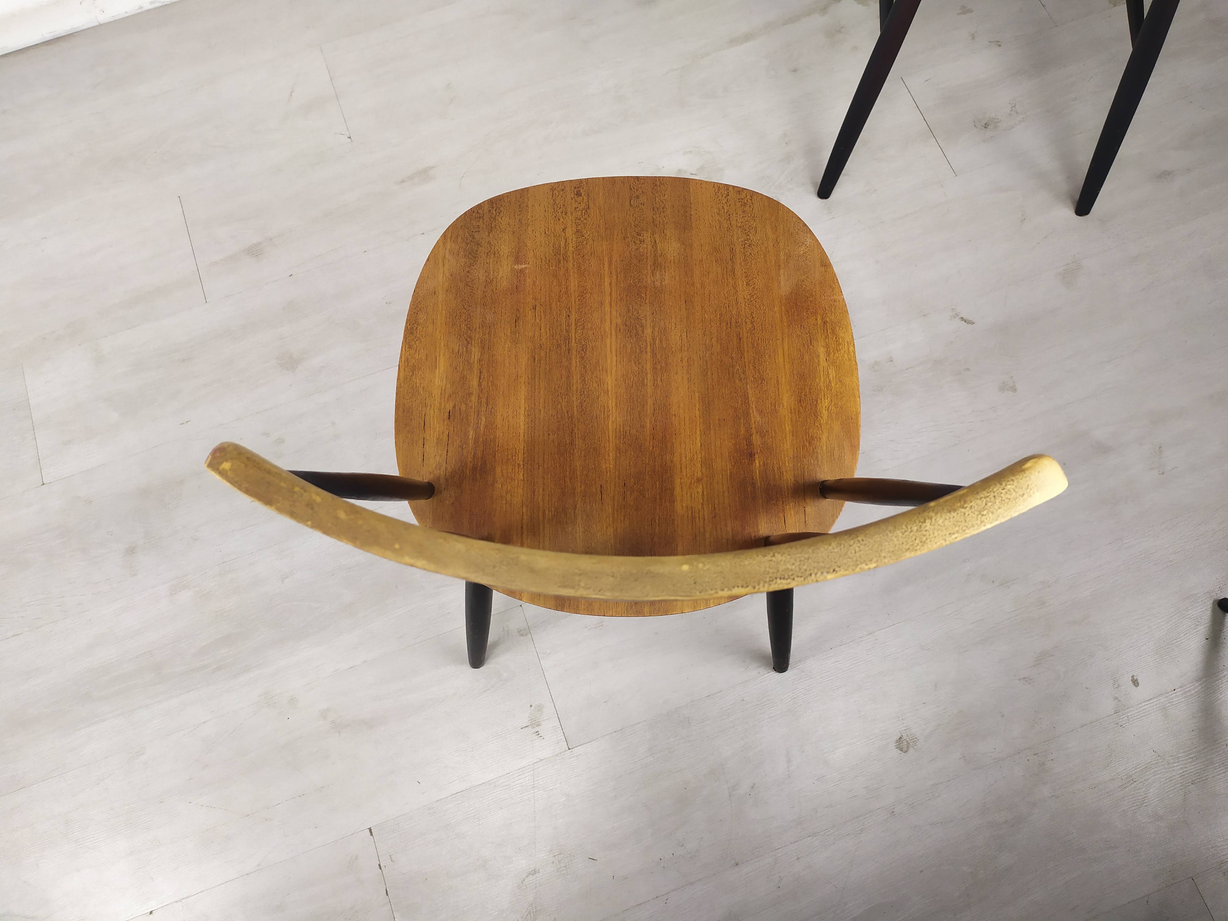 6 Scandinavian chairs