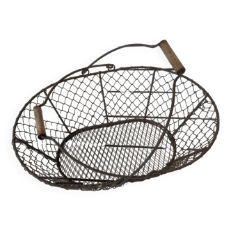 Metal and wood basket
