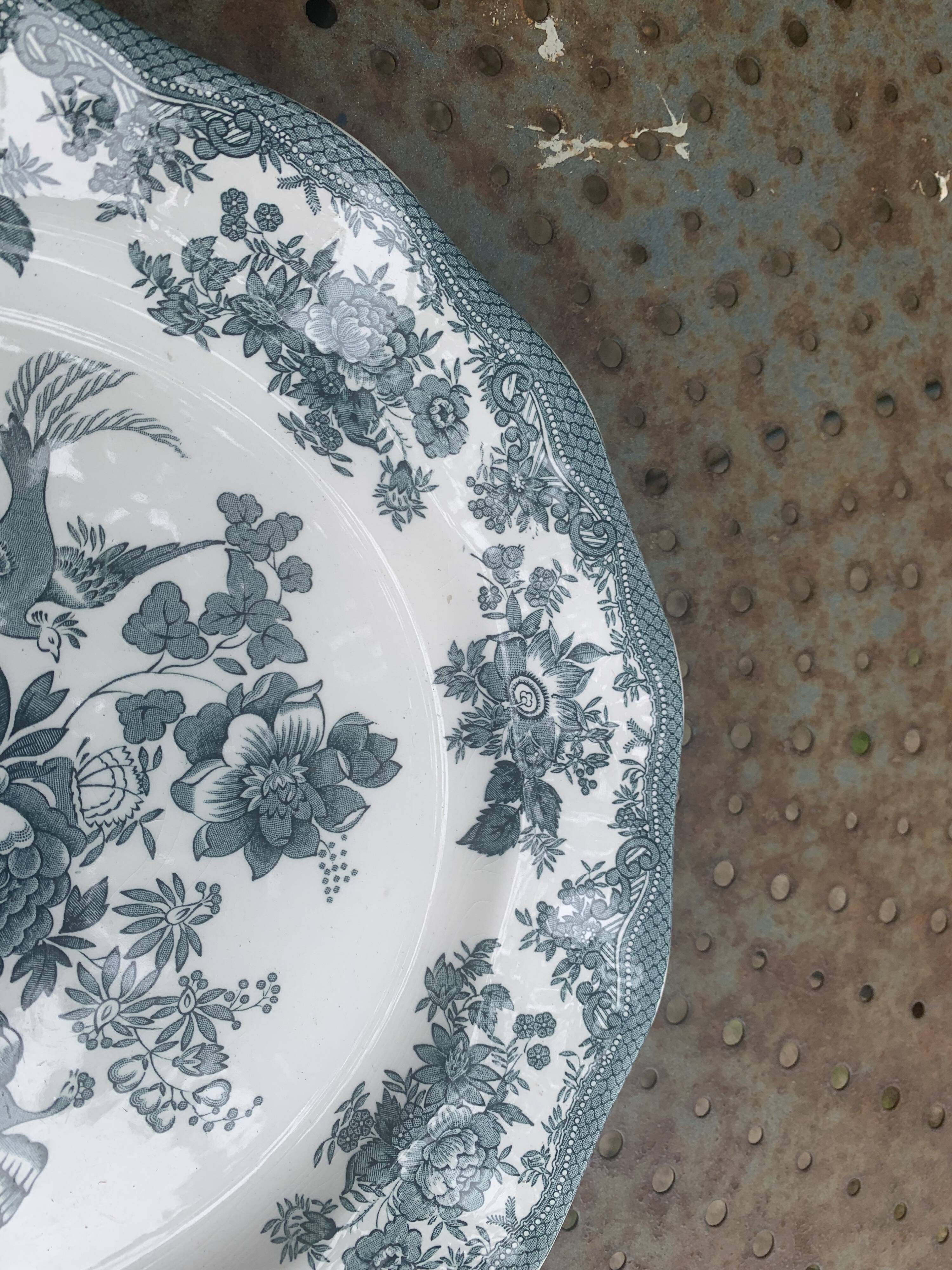 Pie dish, asiatic pheasants Enoch Wedgwood, antique bird decor