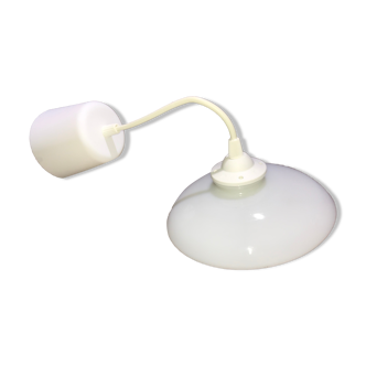 Opaline hanging