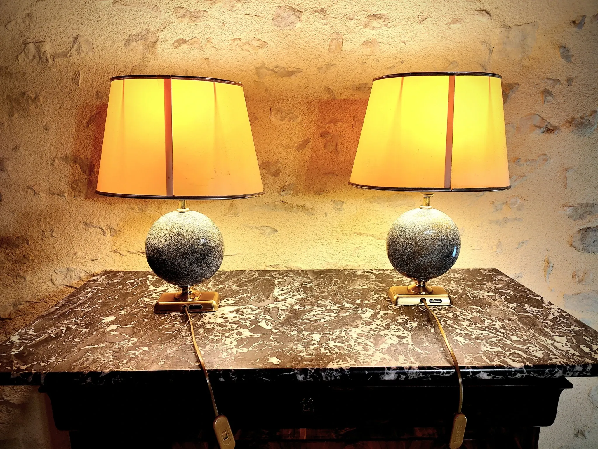 Paire de lampes vintage le dauphin