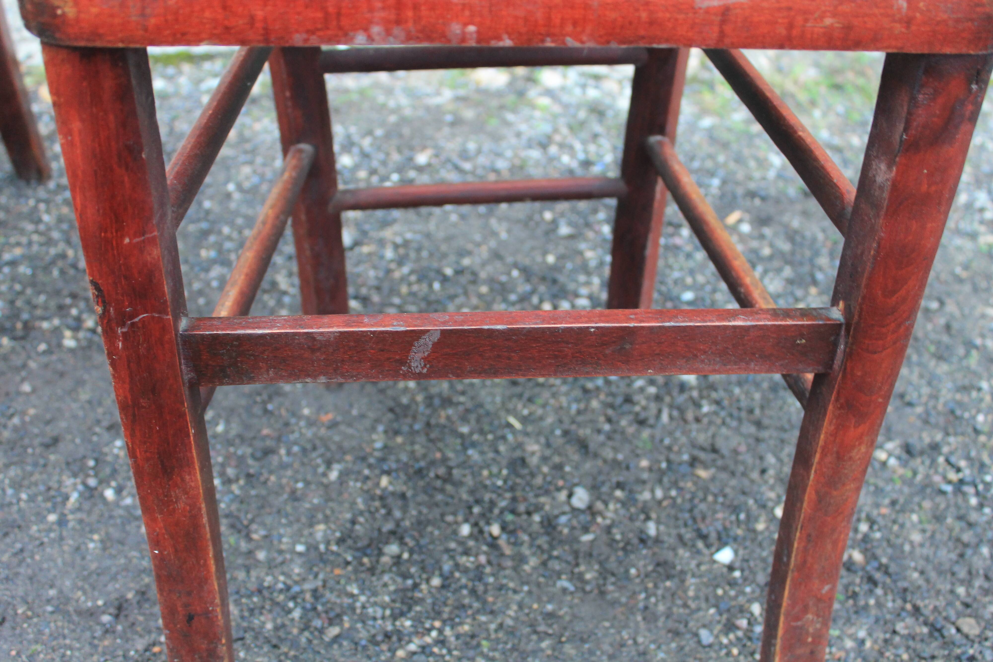 Lot of 8 bistro chairs