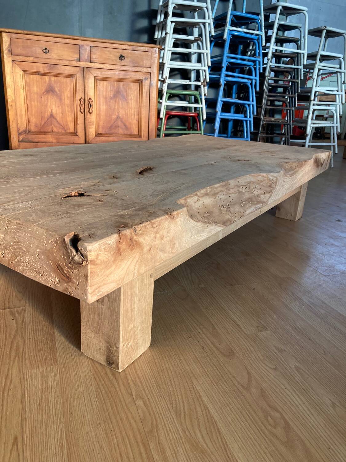 XL coffee table