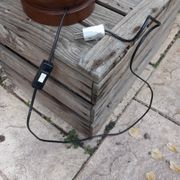 Lampe vintage en bois et abat jour à franges