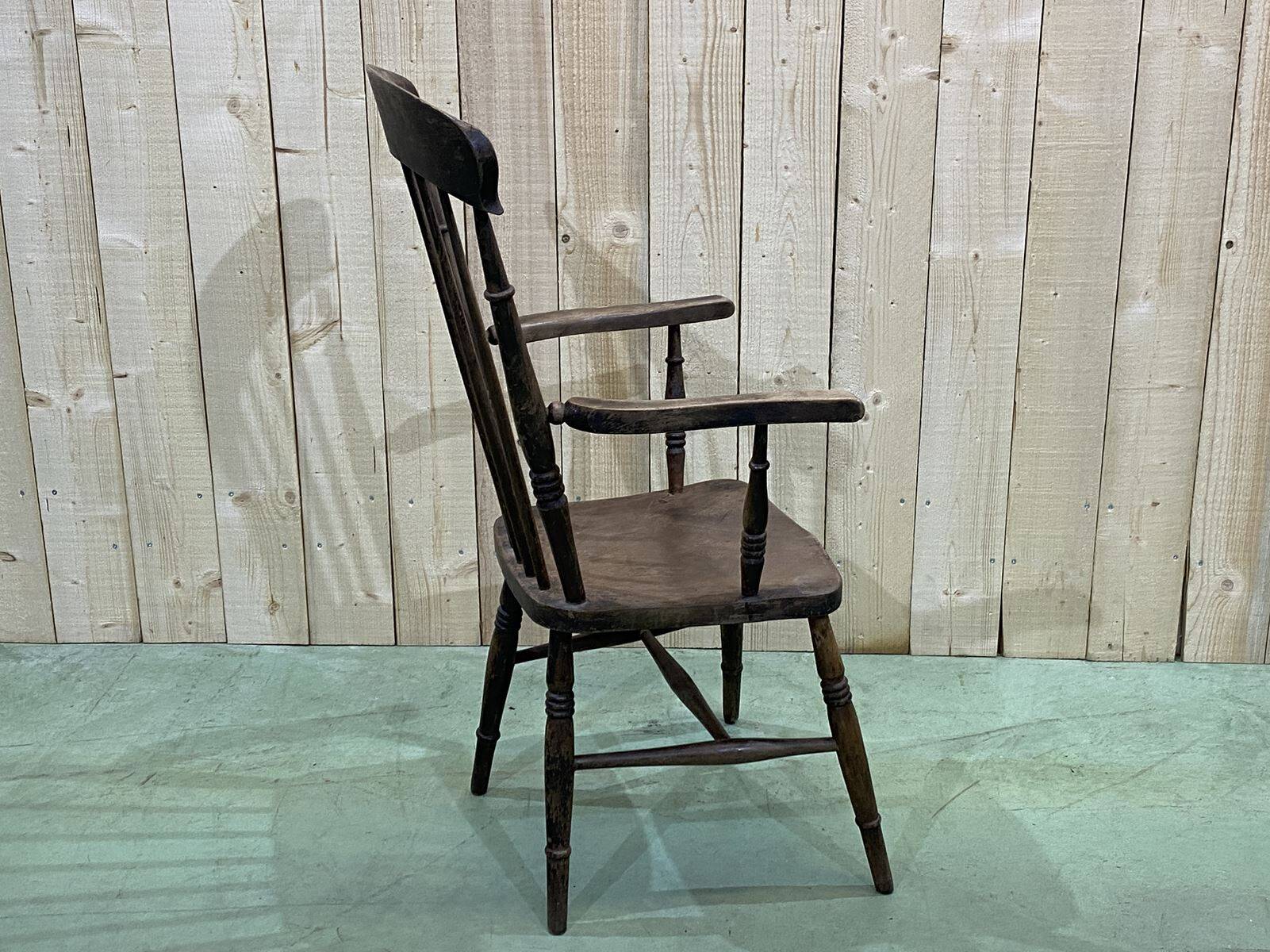 Fauteuil anglais en orme de la fin du XIXème