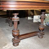 Expandable Henri II table
