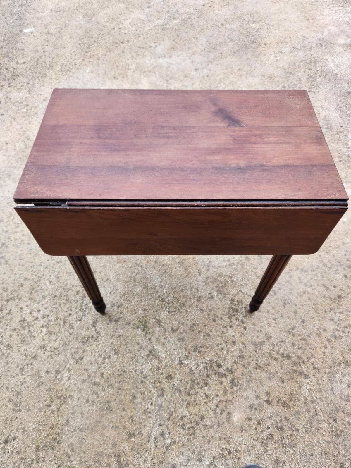 19th century period drop-leaf coffee table