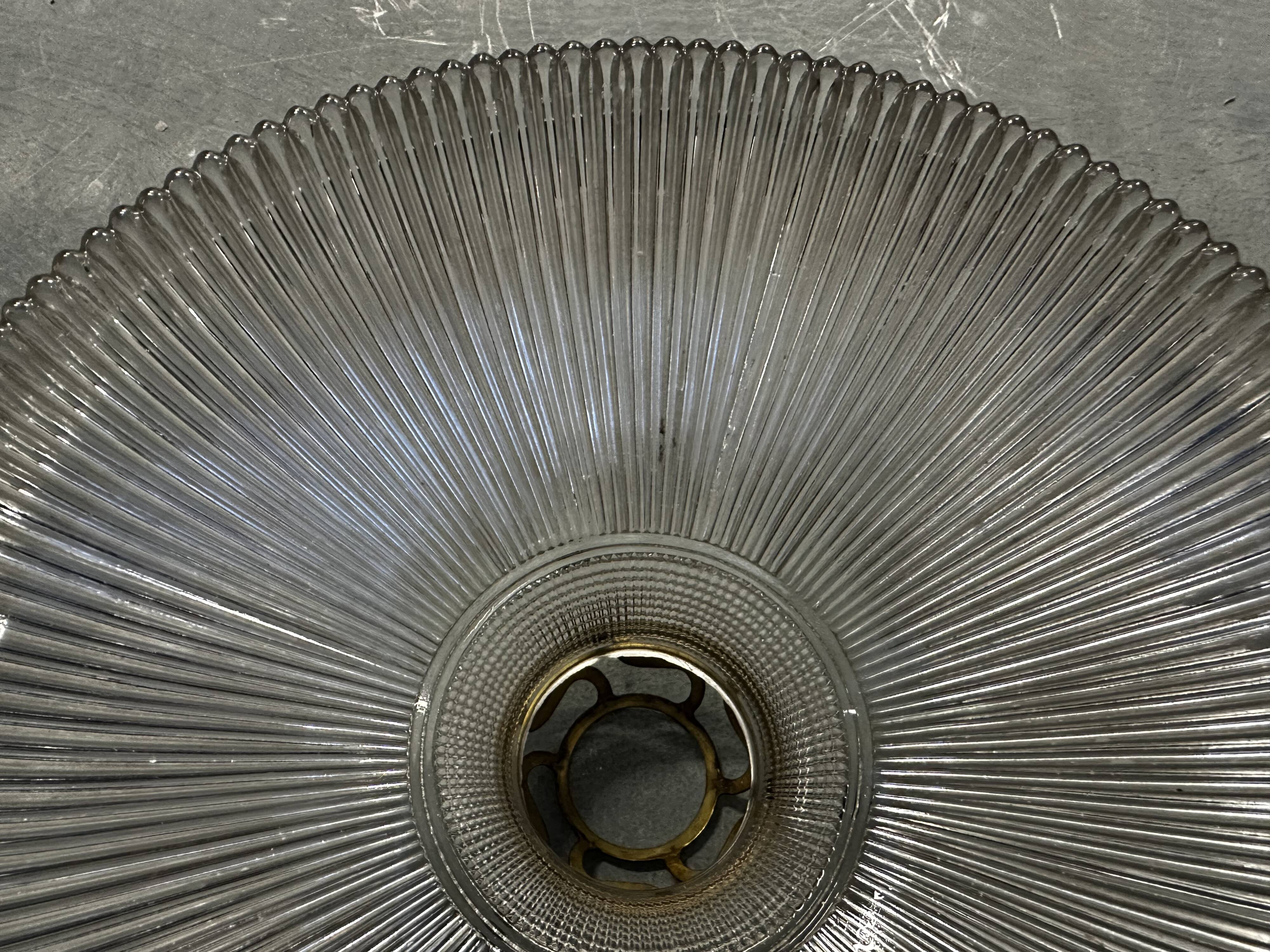 Suspension in holophane striated glass and brass support - art-deco period
