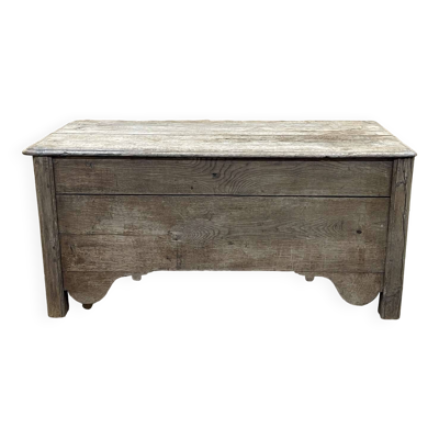 Banc coffre du  18ème en chêne brut - L=1m32, P=65cm, H=62cm.