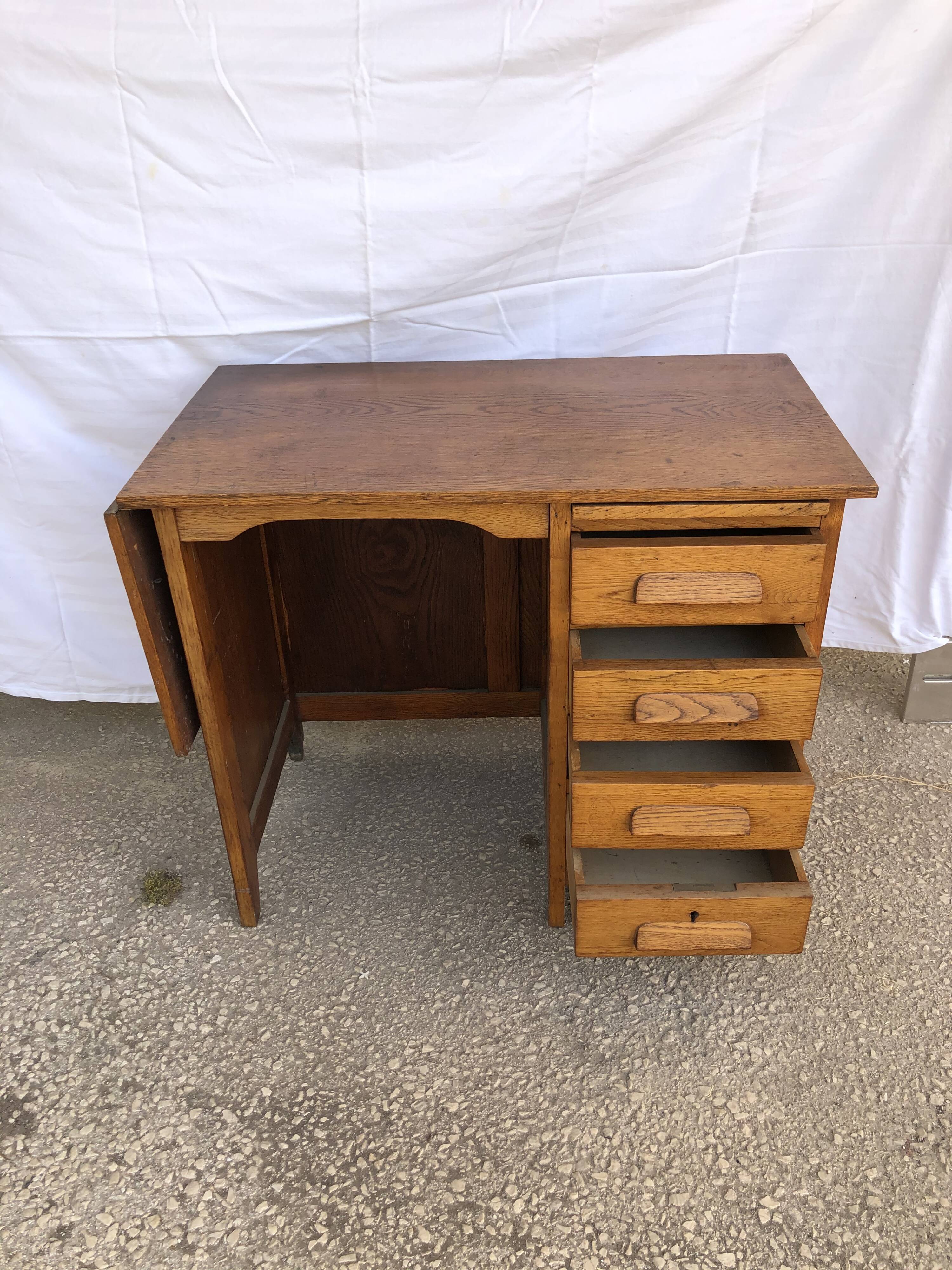 Children's desk 50s in oak and beech