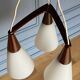 Suspension boomerang scandinave teck opaline 1960 Louis Kalff