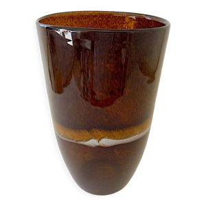 Vase contemporain en