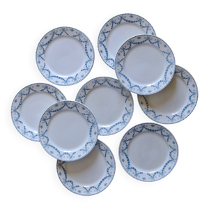 9 assiettes à dessert