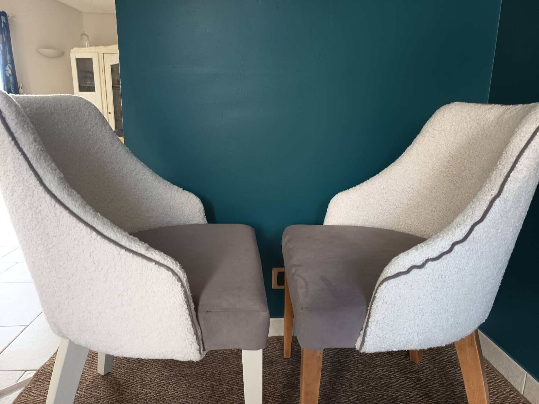 Set of 2 chairs