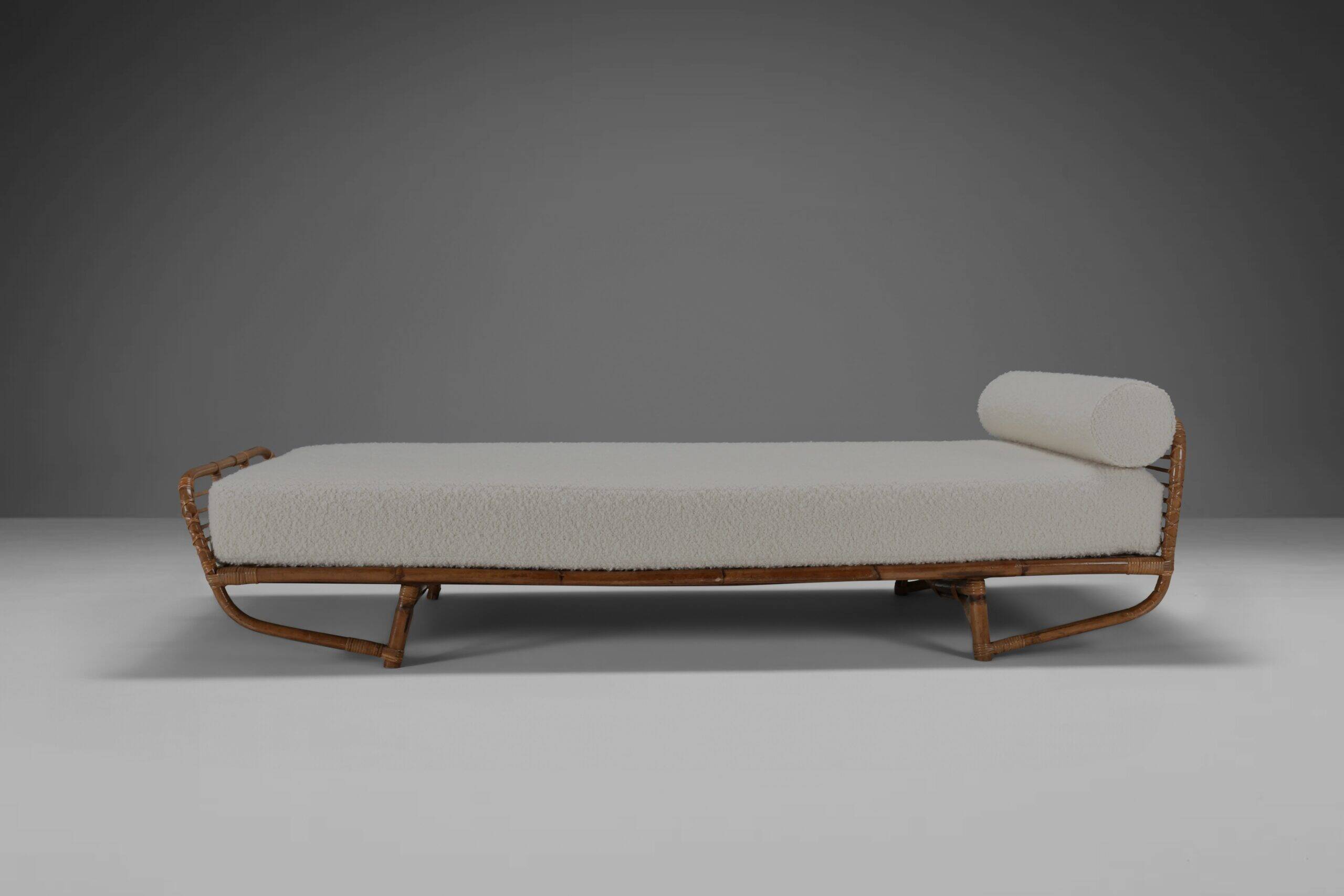 Bamboo and rattan daybed in ivory bouclé, Italy 1960s