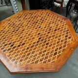 Moroccan octagonal central leg table for oriental dining