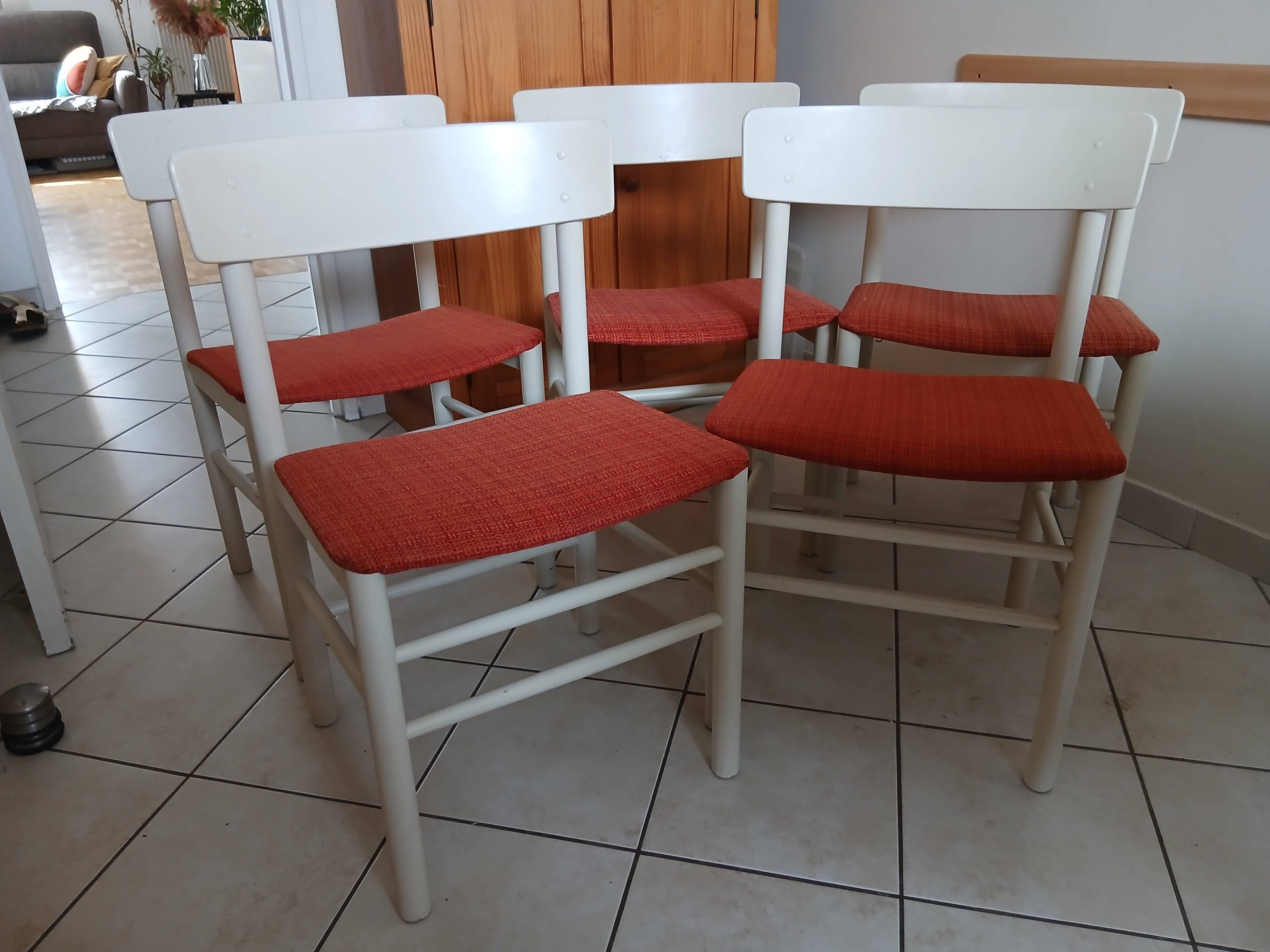5 chaises scandinaves annees 70 Mobelfabrik Sfarstrup