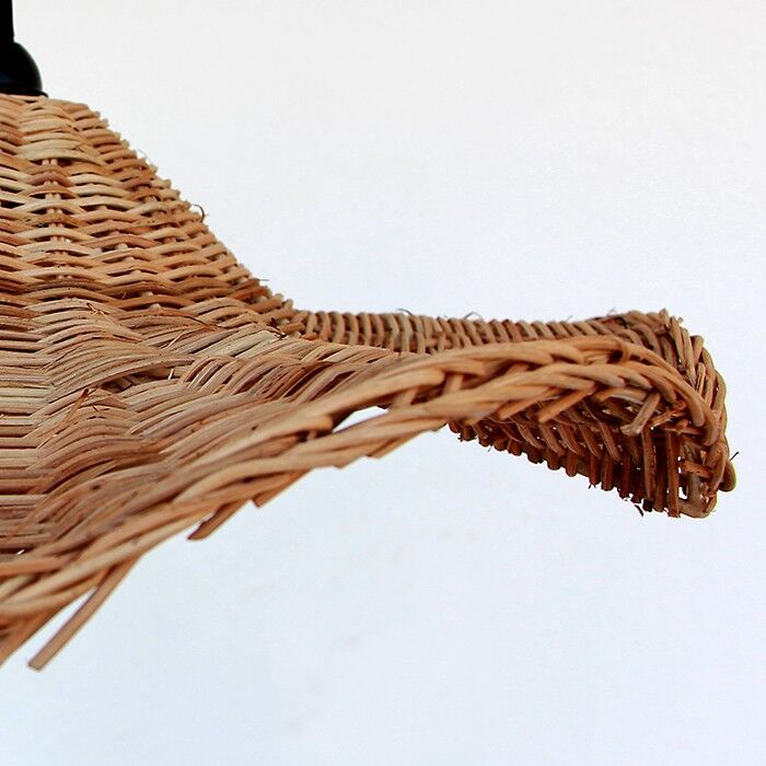 Rattan hanging lamp